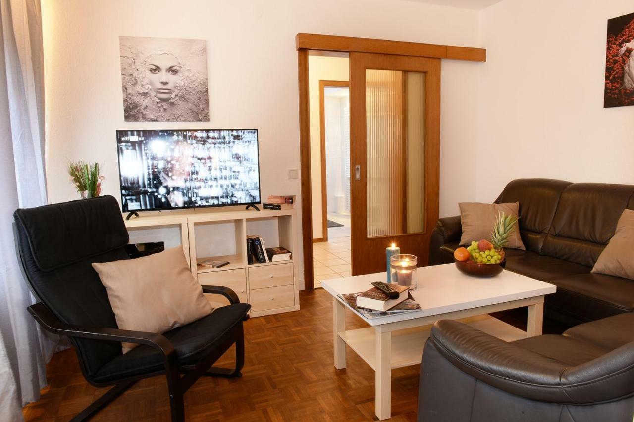 Haus Gronau Apartment Bergisch Gladbach Exterior foto